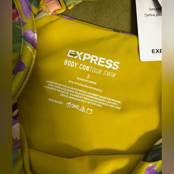 EXPRESS Body Contour Swim Set in Floral Size S 86 - Picture 4 of 10